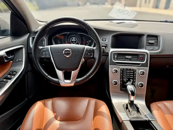 Volvo S60 2018