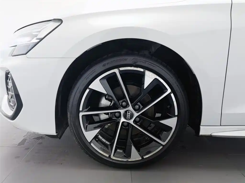 Audi A3 2025 — фото 17