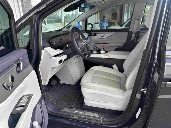 Buick GL8 New Energy 2025