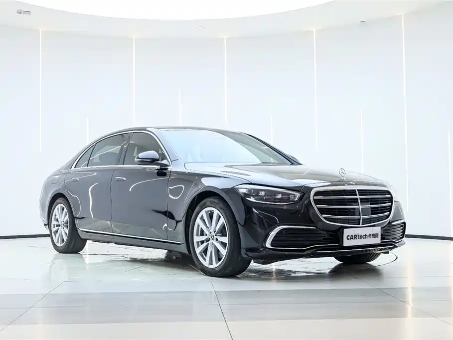 Mercedes-Benz S-Class 2024