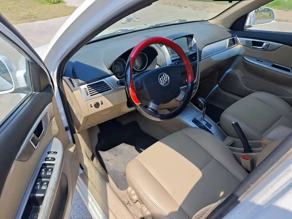 Buick Excelle 2014