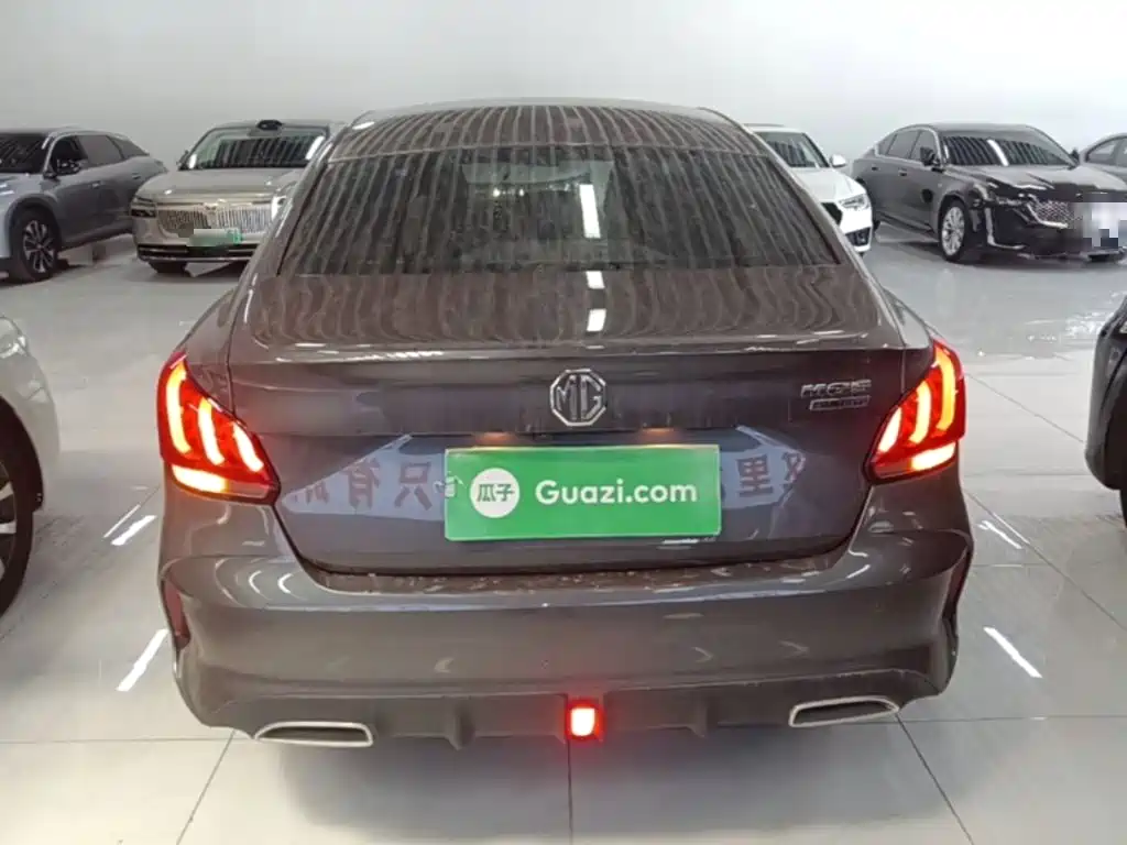 MG MG5 2021