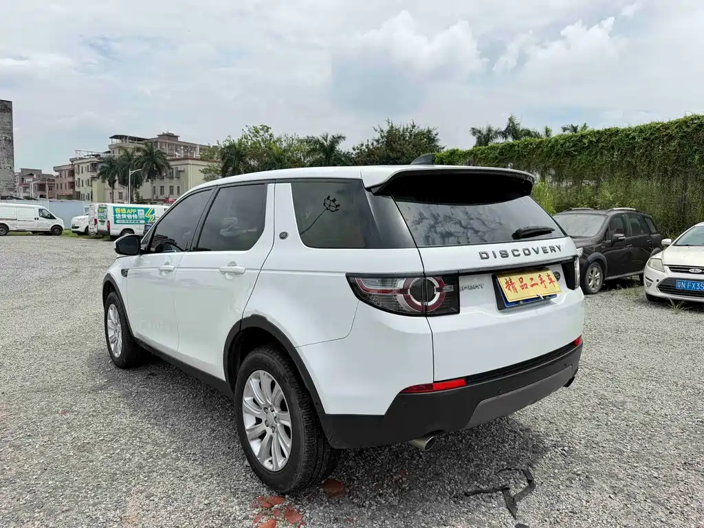 Land Rover Discovery Sport 2018 — фото 7