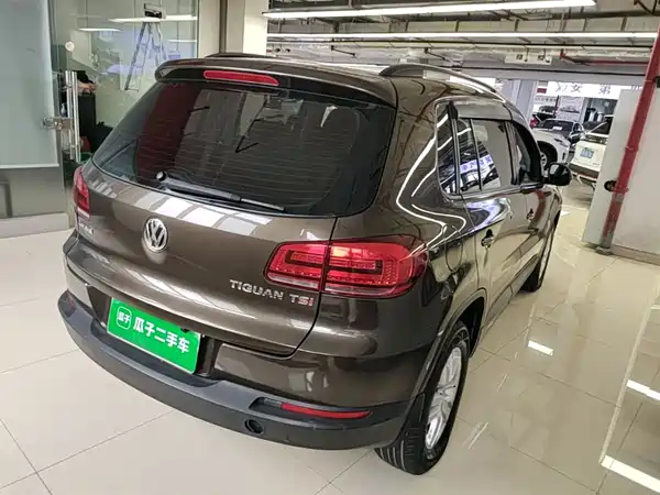 Volkswagen Tiguan 2015