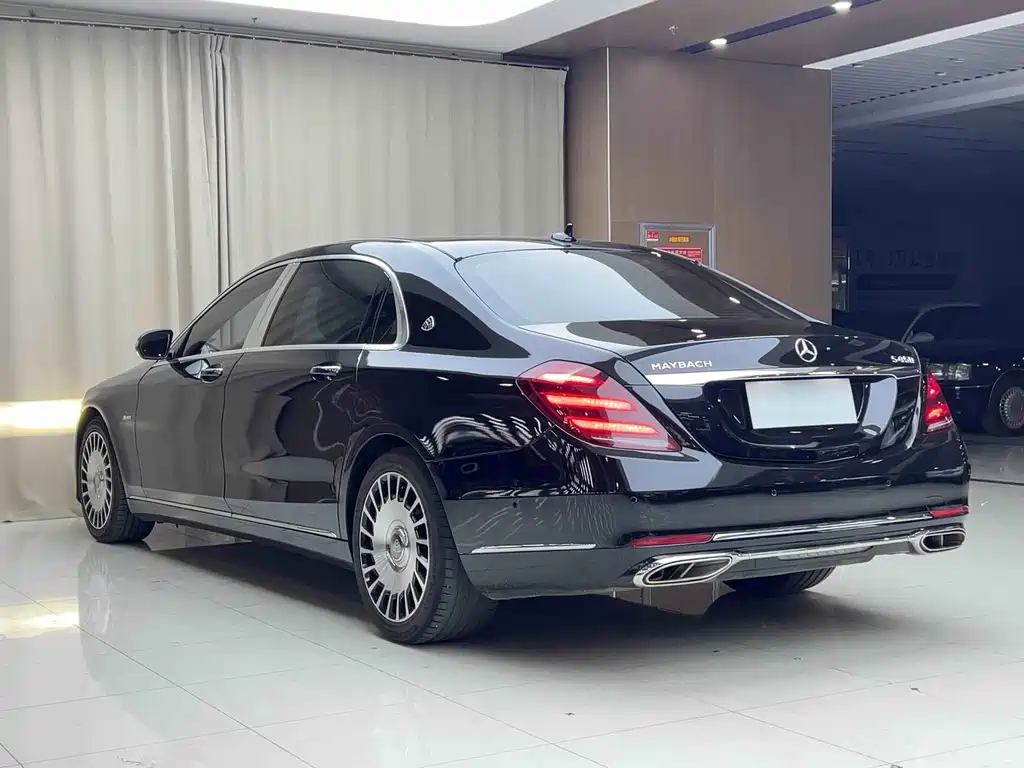 Mercedes-Benz S-Class 2017 — фото 18