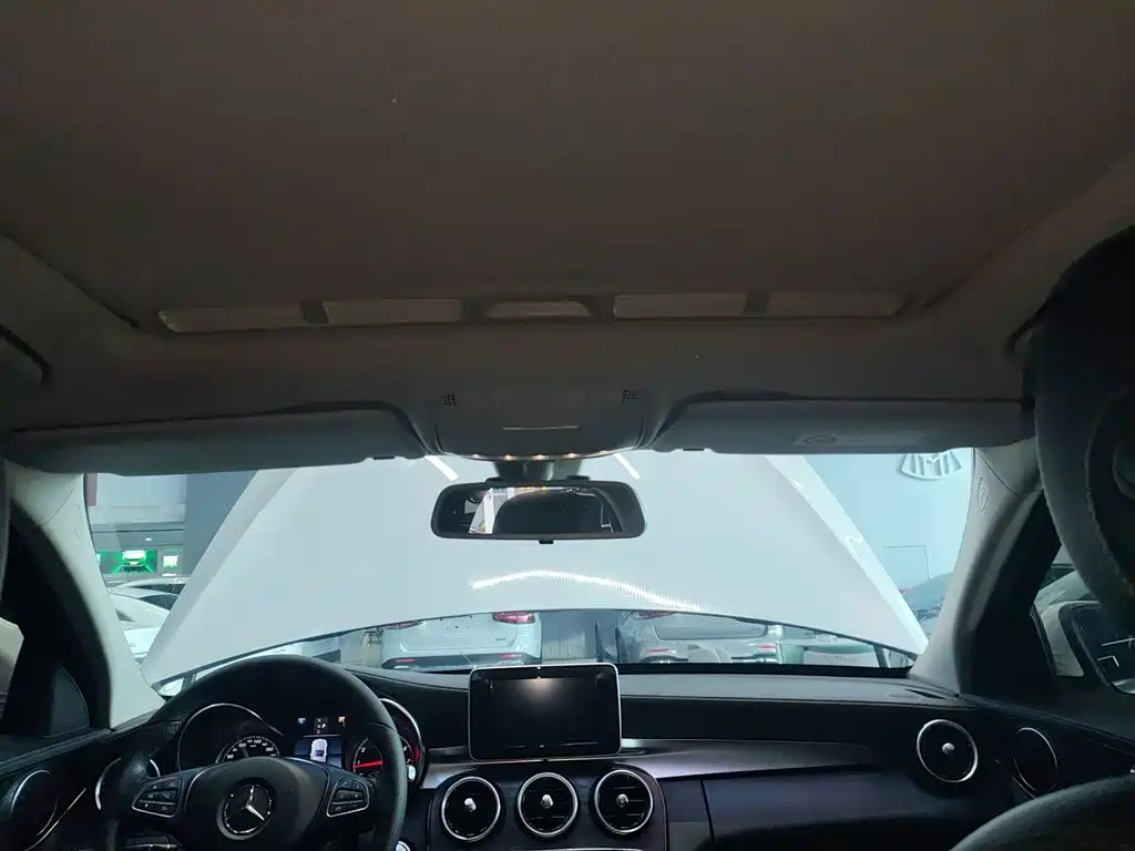 Mercedes-Benz C-Class 2018 — фото 14