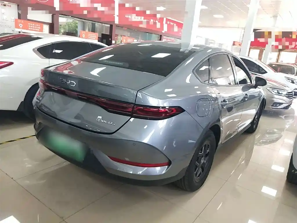 BYD Qin PLUS 2025 — фото 7