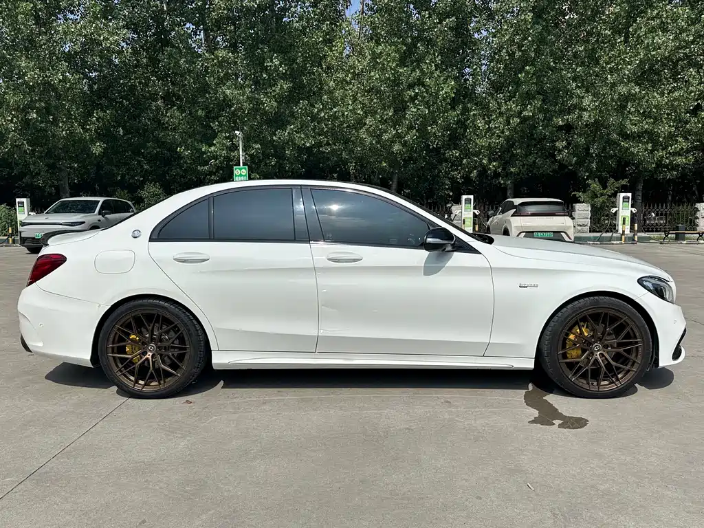 Mercedes-Benz C-Class 2017