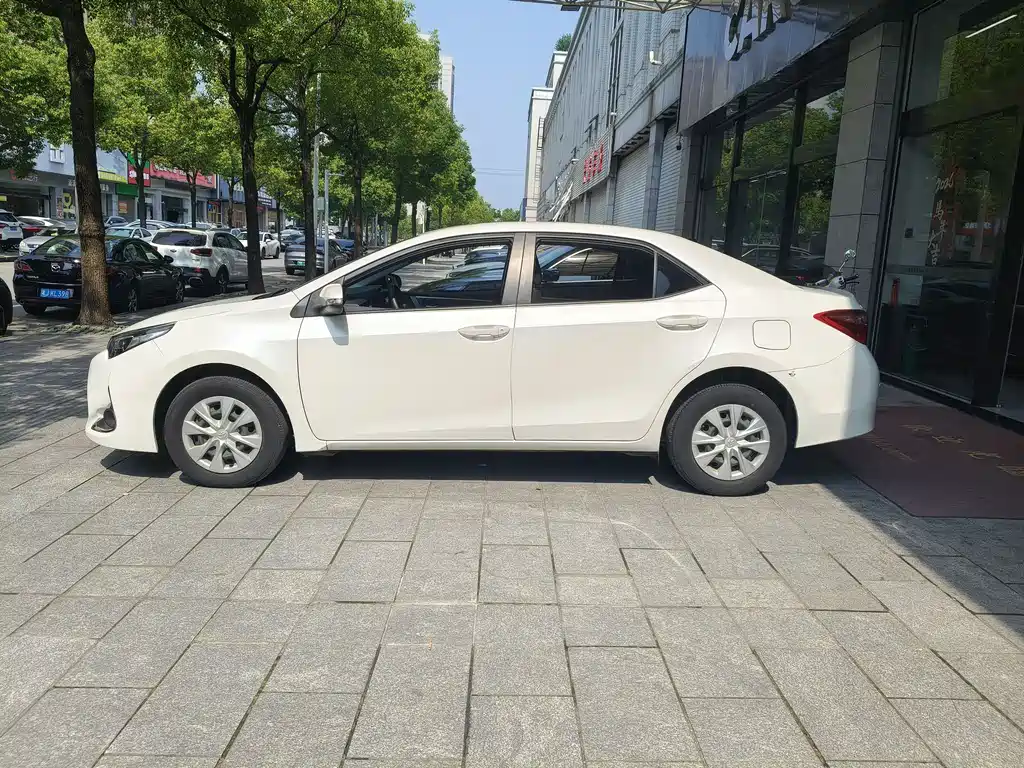 Toyota Levin 2018