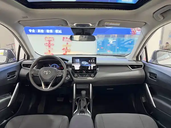 Toyota Frontlander 2023