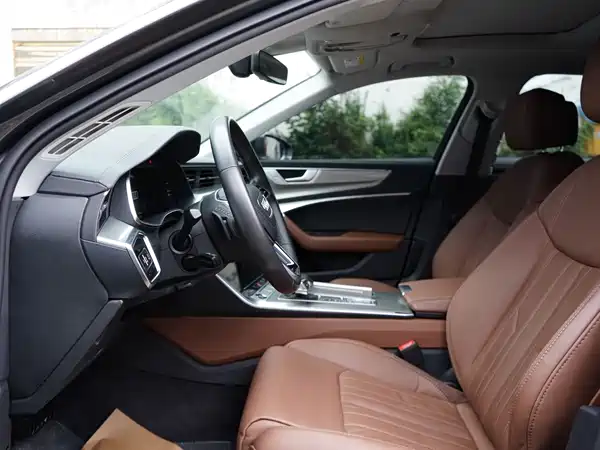 Audi A6L 2023