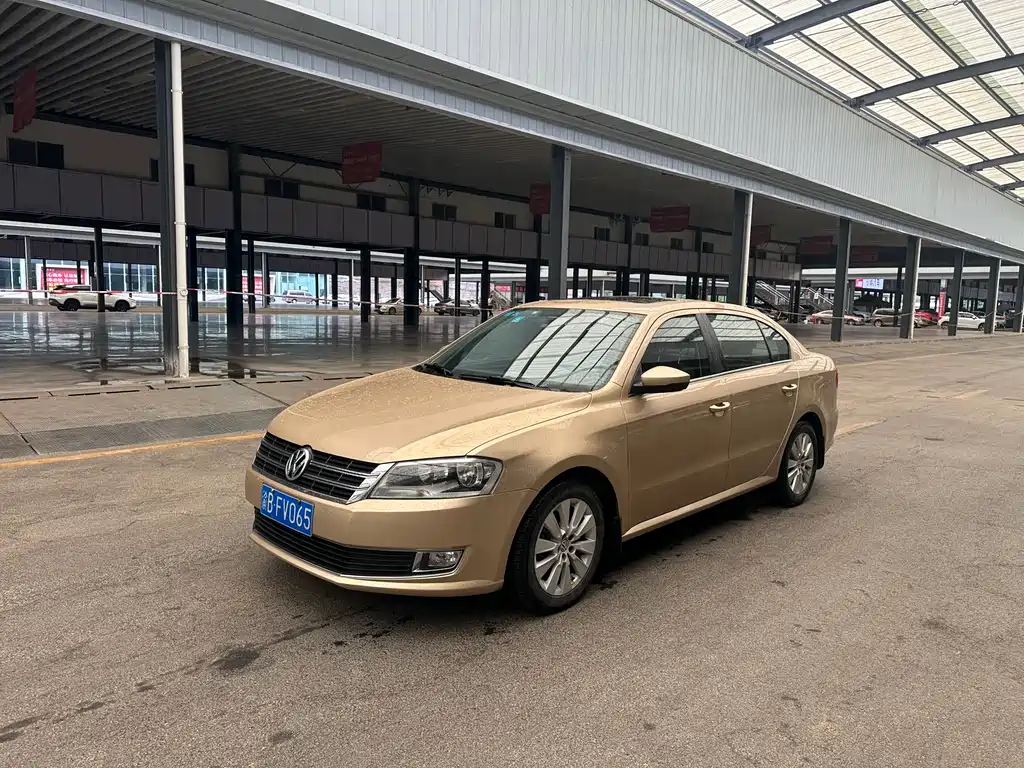 Volkswagen Lavida 2013