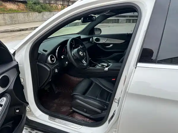 Mercedes-Benz GLC 2019
