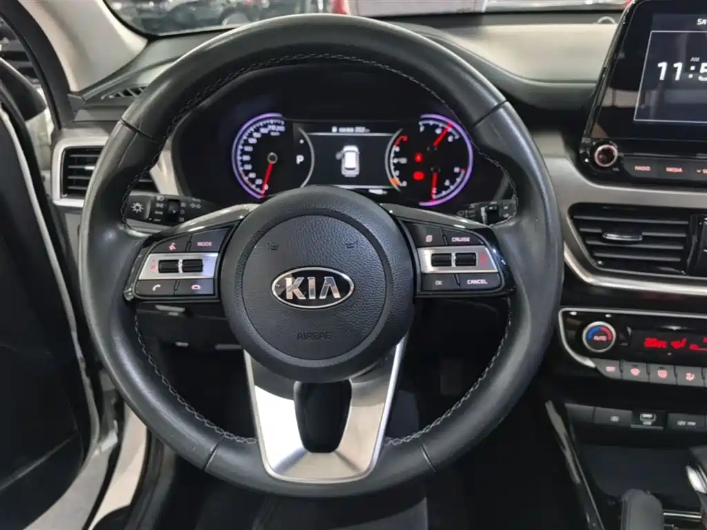 Kia Sportage 2021 — фото 10