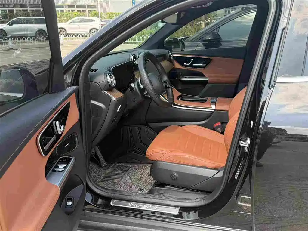 Mercedes-Benz GLC 2024