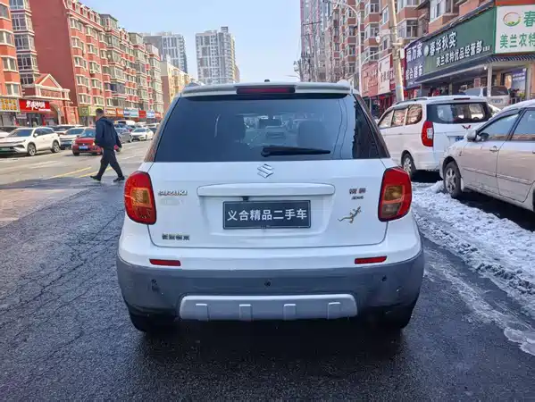 Suzuki Karma 2013