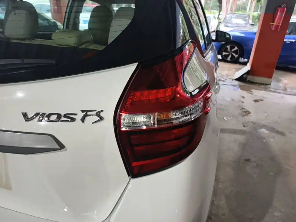 Toyota Vios FS 2018 — фото 8