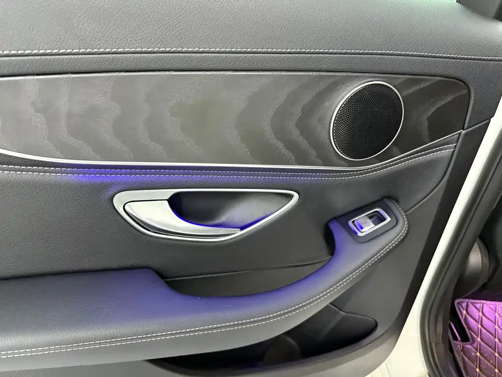 Mercedes-Benz C-Class 2020 — фото 8