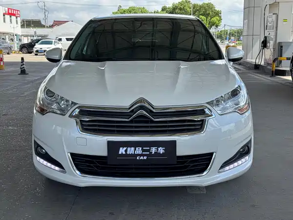 Citroën C4L 2013