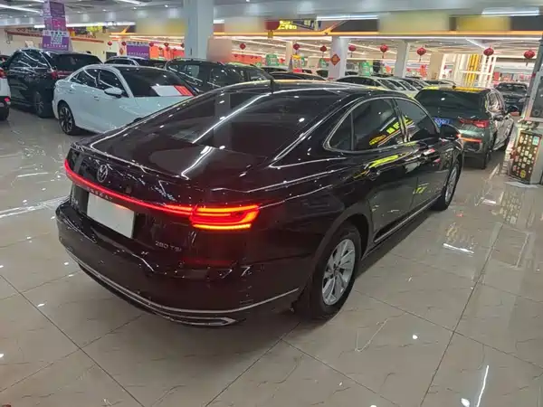 Volkswagen Passat 2024