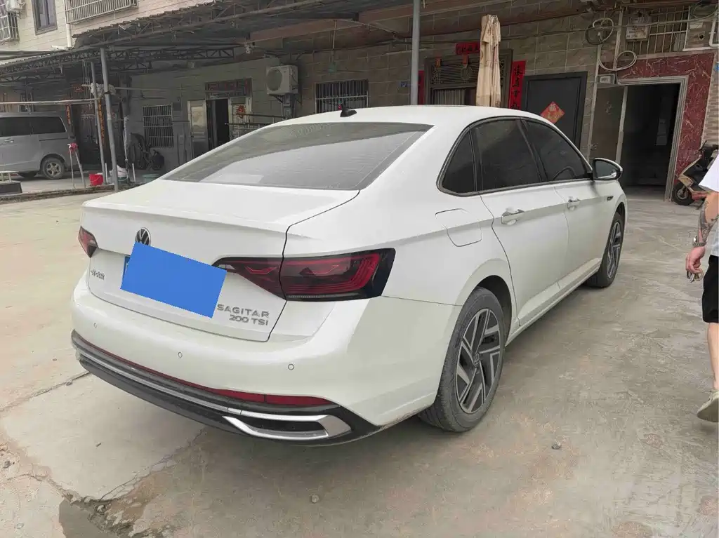 Volkswagen Sagitar 2023