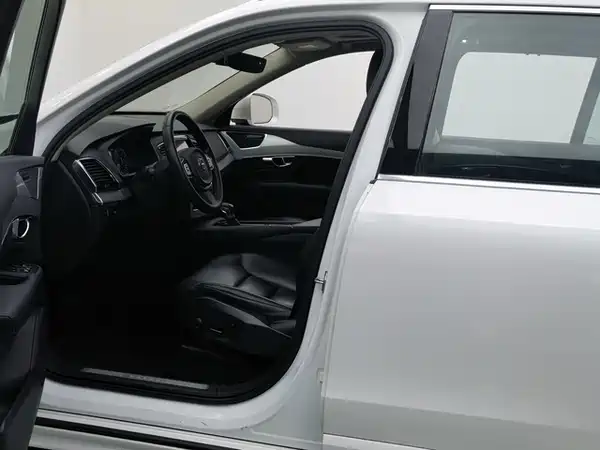 Volvo XC90 2016