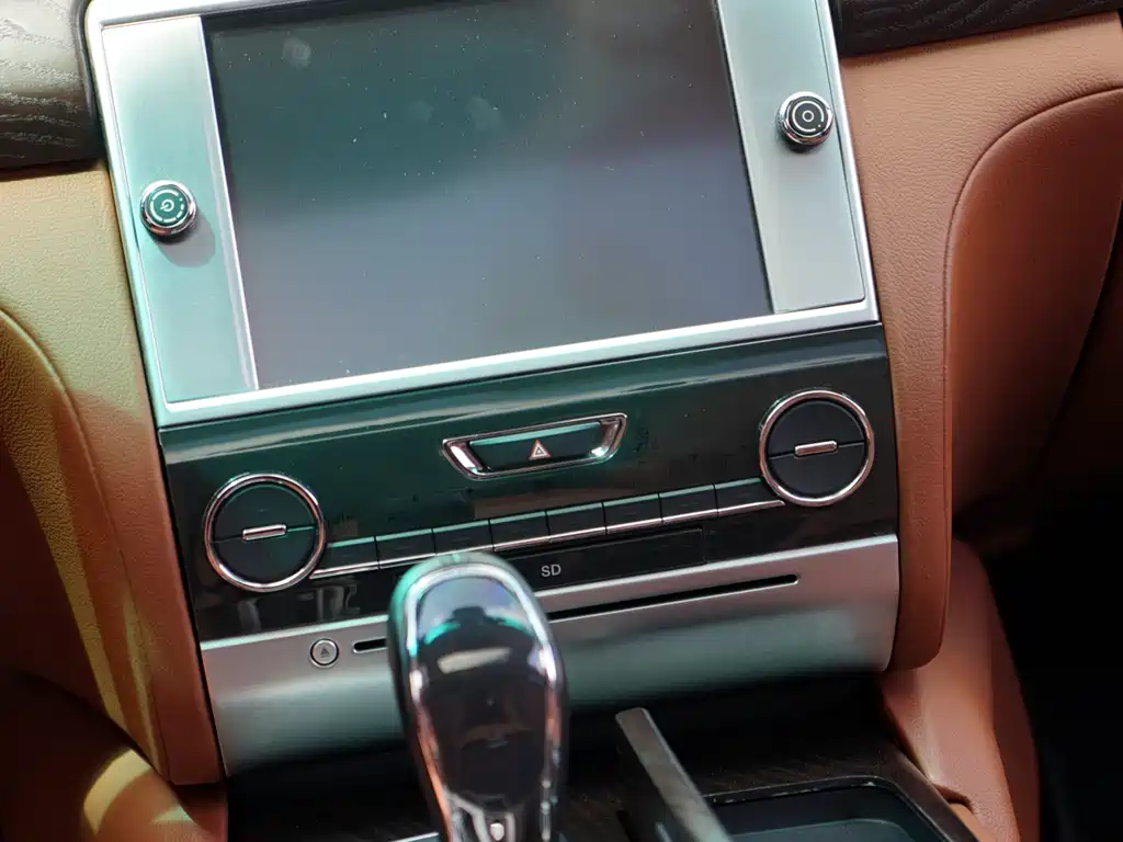 Maserati Quattroporte 2014 — фото 10