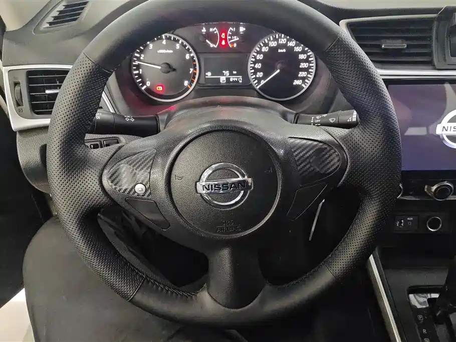 Nissan Sylphy 2020 — фото 15