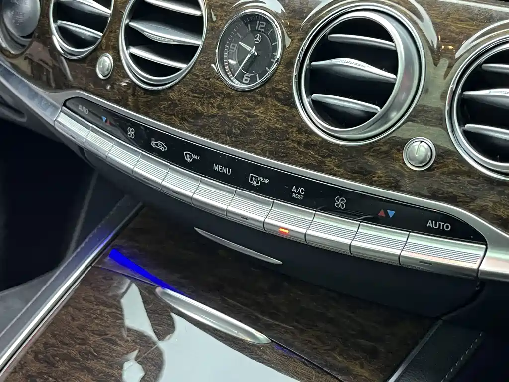 Mercedes-Benz S-Class 2015 — фото 18