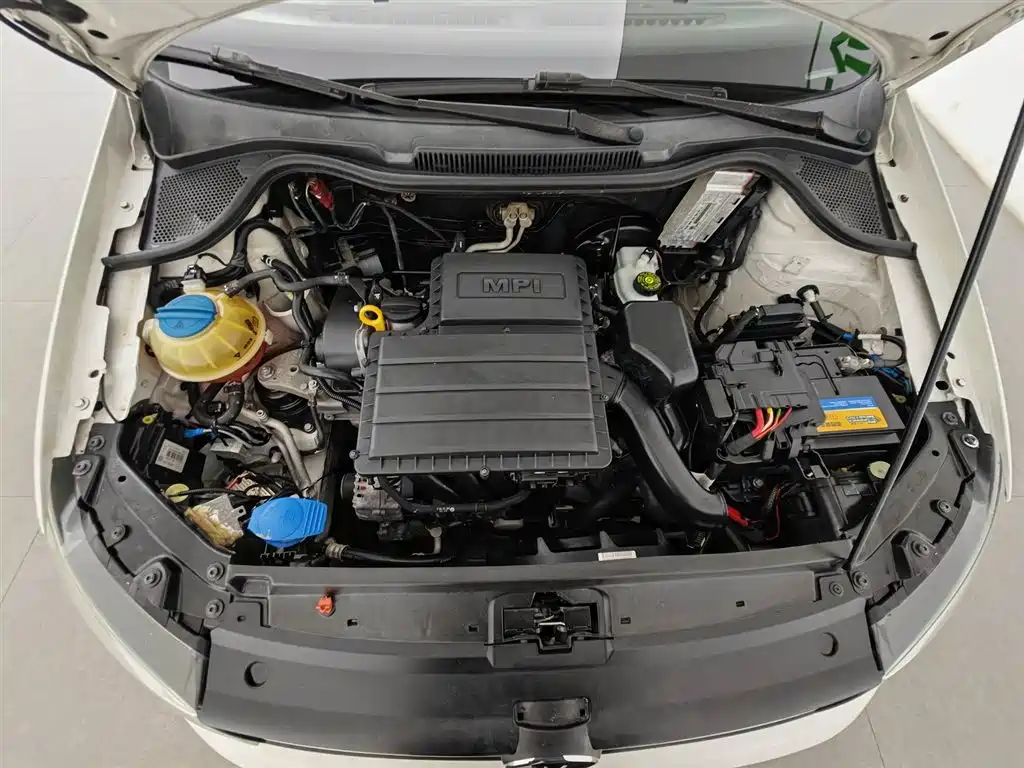 Volkswagen Polo 2015
