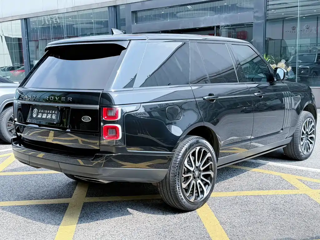 Land Rover Range Rover 2018 — фото 4