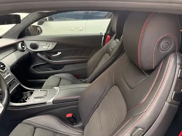 Mercedes-Benz C-Class 2022
