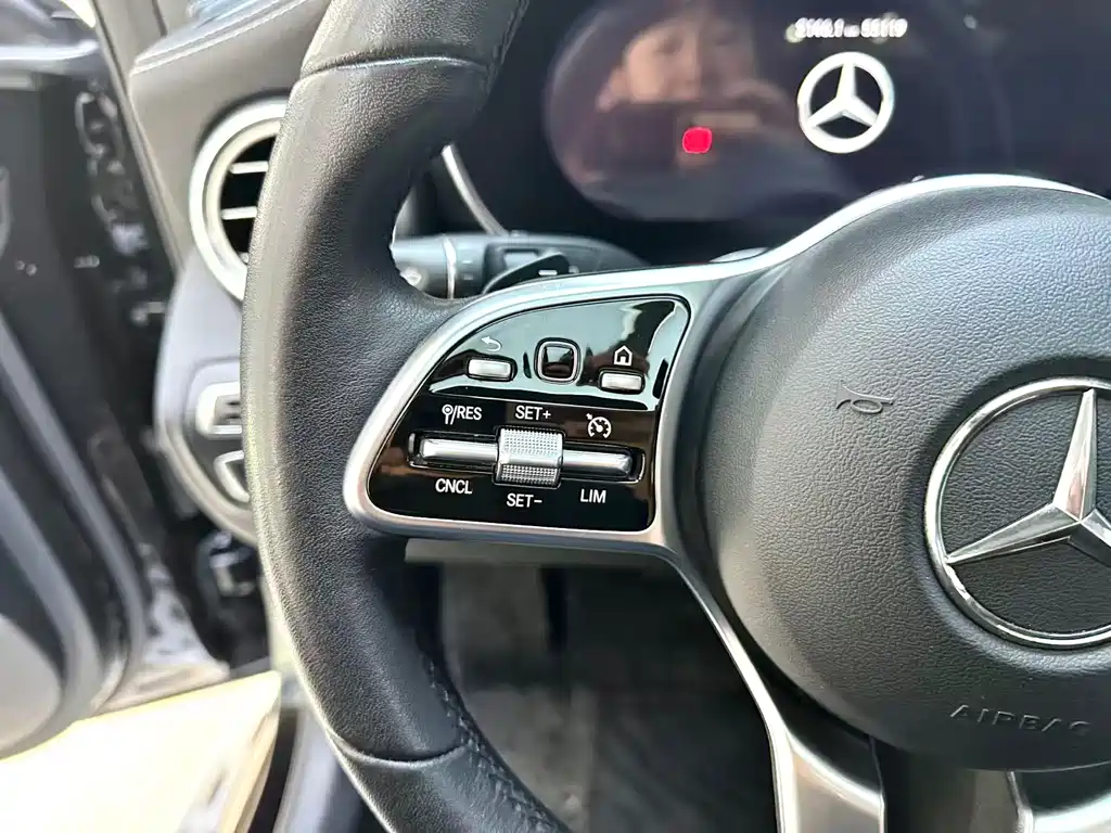 Mercedes-Benz GLC 2020 — фото 15