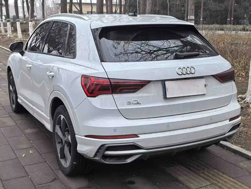 Audi Q3 2019 — фото 5