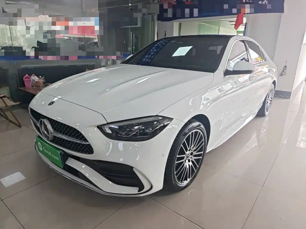 Mercedes-Benz C-Class 2024