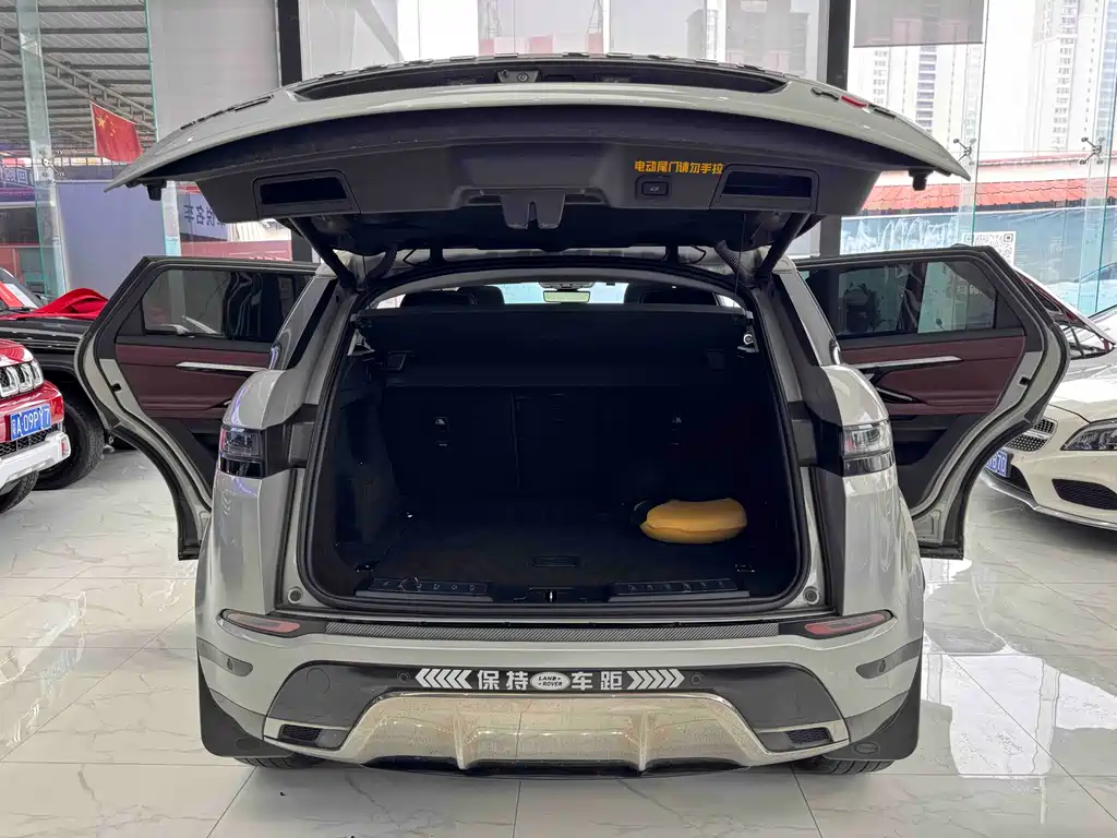 Land Rover Evoque 2022 — фото 29