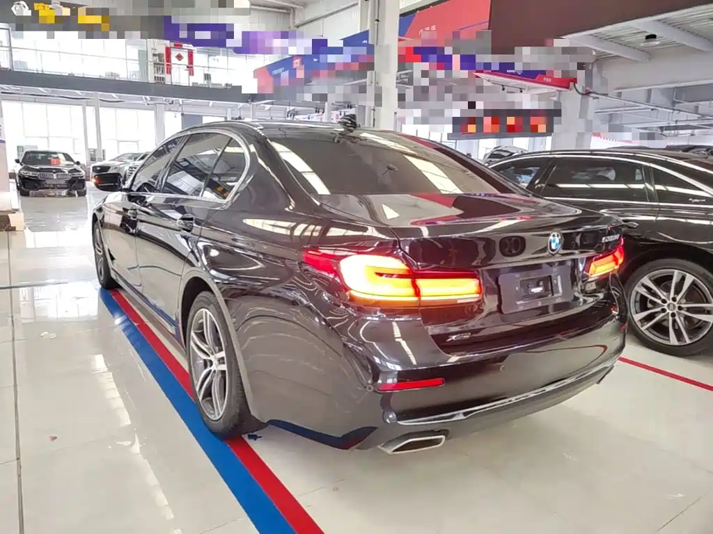 BMW 5 Series 2023