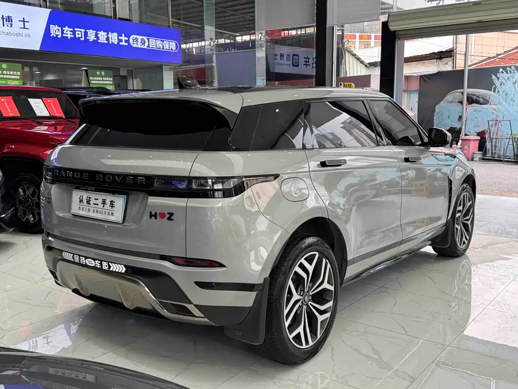 Land Rover Evoque 2022 — фото 7