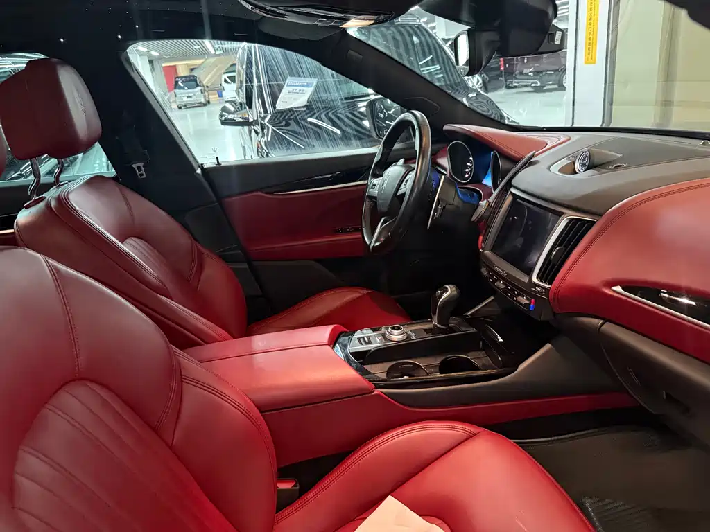 Maserati Levante 2018