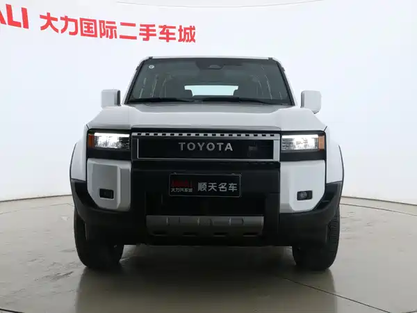 Toyota Prado 2025