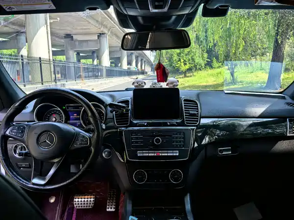 Mercedes-Benz GLE 2018