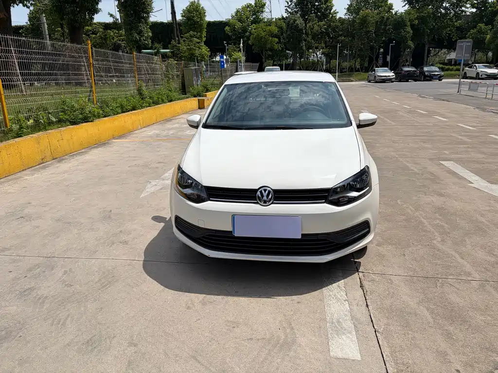 Volkswagen Polo 2018 — фото 2