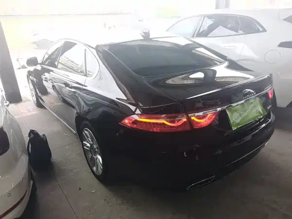 Jaguar XFL 2018