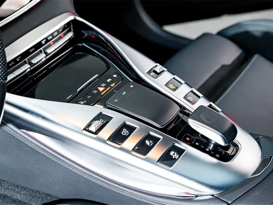 Mercedes-Benz AMG GT 2021 — фото 15