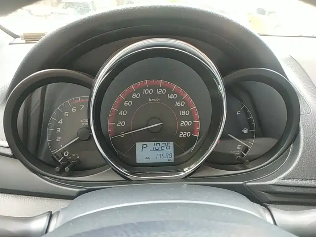 Toyota Vios 2023 — фото 12