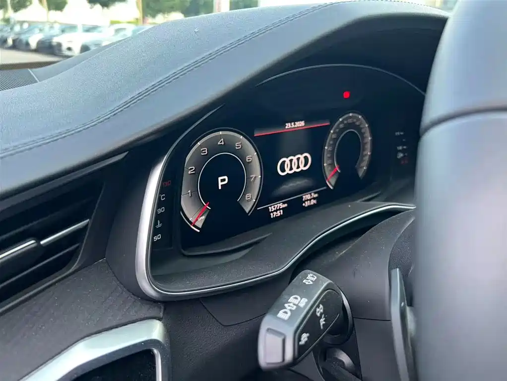 Audi A6L 2025 — фото 8
