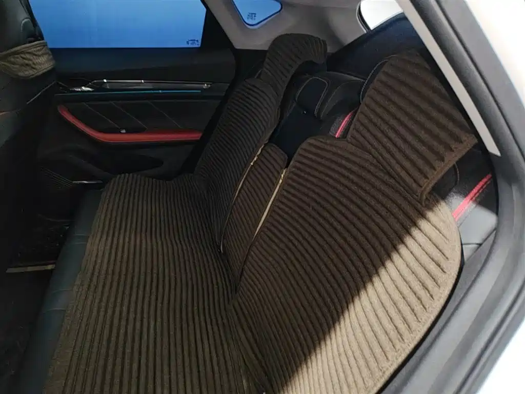 Geely Emgrand S 2021 — фото 17