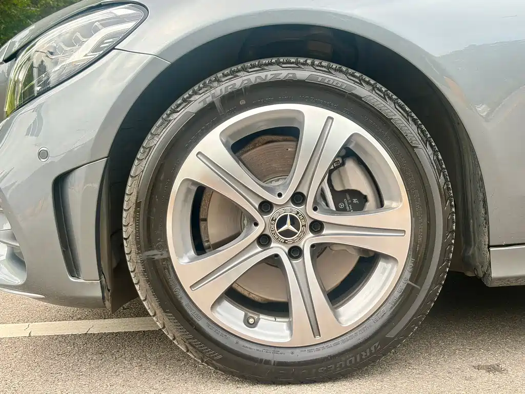 Mercedes-Benz C-Class 2019