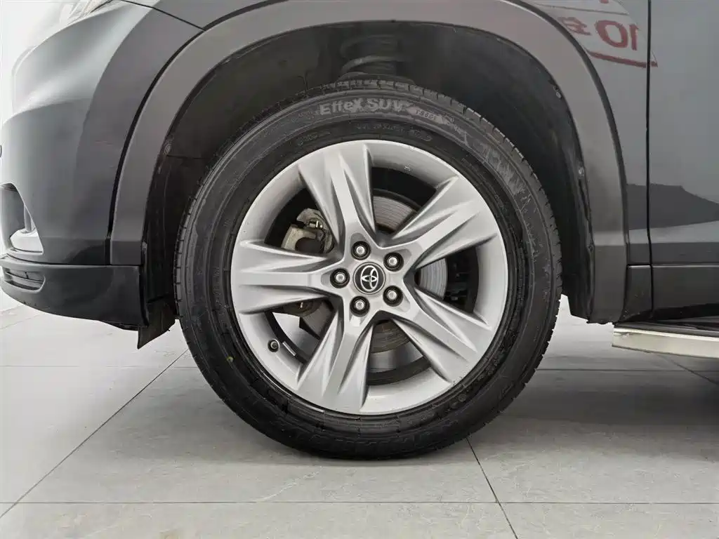 Toyota Highlander 2017 — фото 17