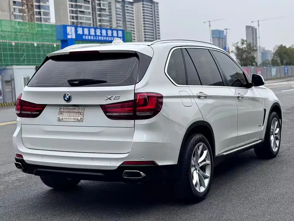 BMW X5 2017 — фото 4